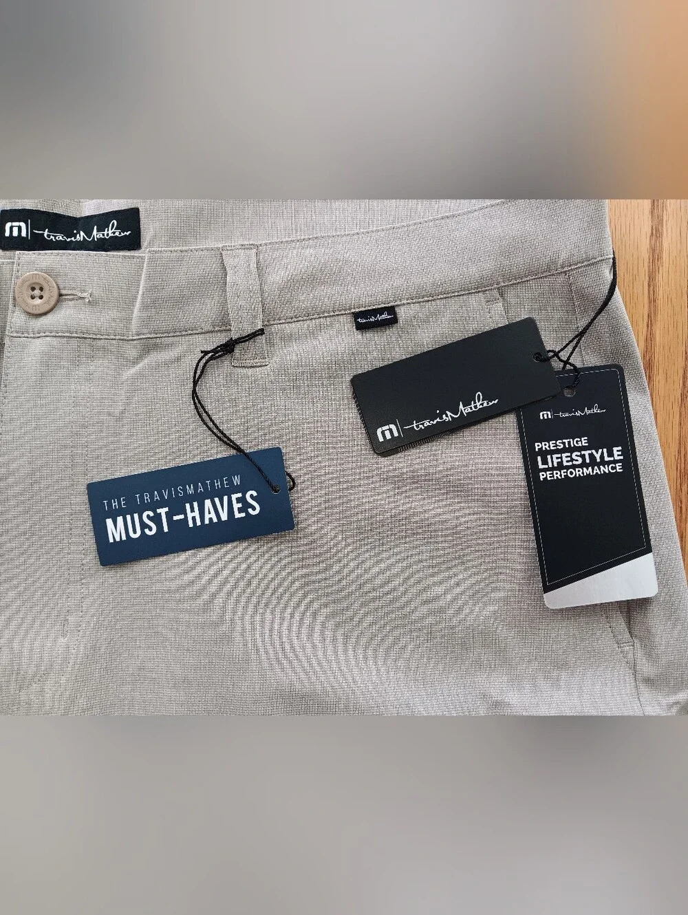 Travis Mathew Light Gray Men's Flat Front Shorts 40 Waist New With Tags